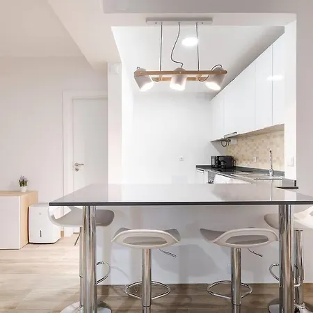 Apartament Santos Gem Ii - Space In Trendy Neighborhood Lizbona